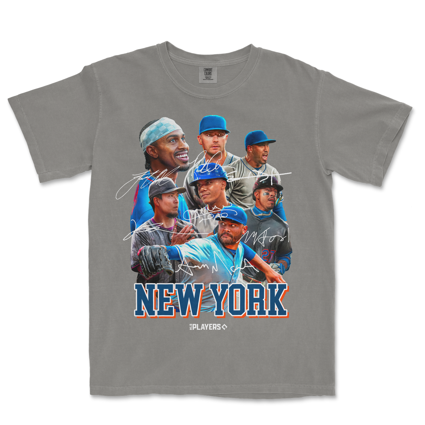 Gray Comfort Colors T-shirt featuring a collage of New York Yankees players, signatures, and "NEW YORK" text at the bottom.